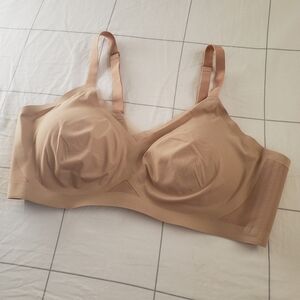 Honeylove Crossover Bra in Sand / Nude Womens Size 2X